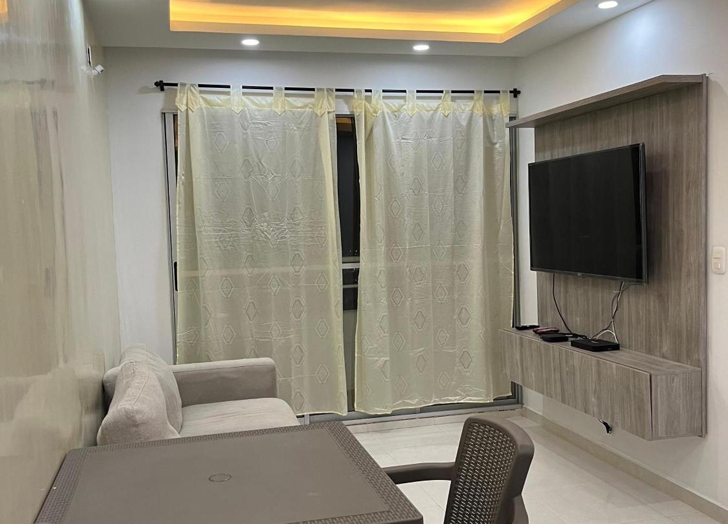 Apartamento Con Visita Al Mar *